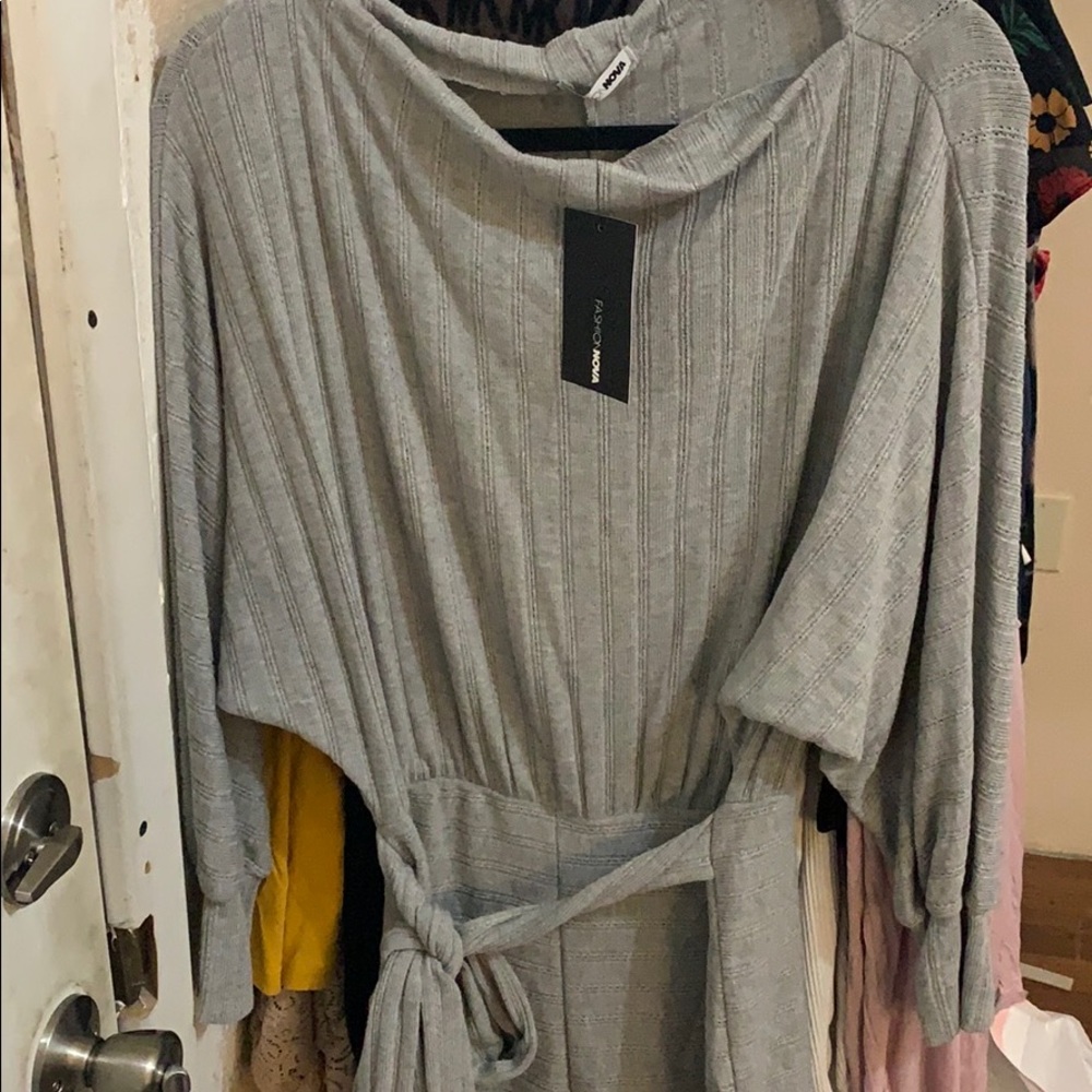 Fashion nova Romper size XL sweater like material.